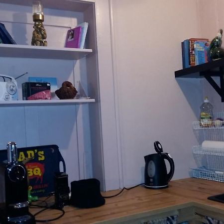 Апартаменты Privatzimmer Im Gasthaus Engel Дорнбирн Экстерьер фото